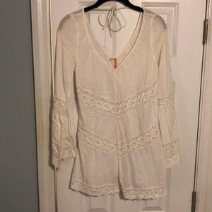 Free People Bohemian Top MAKE ME AN OFFER